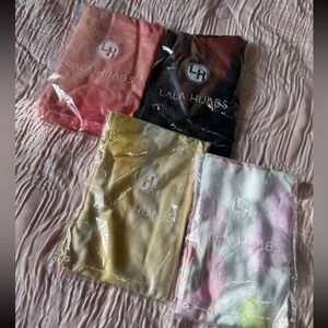 LALA Hijabs bundle modal